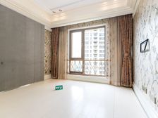 外滩江畔,大宅户型,尽赏黄浦江,采光视野好,诚意卖