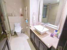 内环4室大平层,自带高档会所满五年含车位,价格可谈