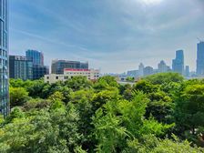 一线江景客厅面宽6.6米,三面落地窗,带车位诚意售