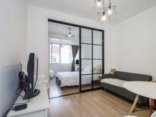 近14号武定路地铁口,朝南一室户,采光无遮挡