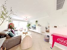 南北通百万精装户型,中间优佳楼层,邻2号地铁,满五年