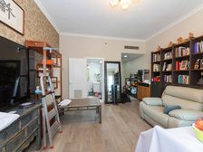 静安寺板块低价电梯房,西边套,中楼层,采光视野好