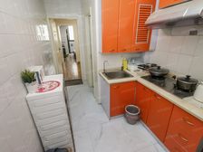 静安寺商圈旁,拎包入住,一梯三户,闹中取静