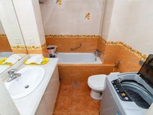 清清爽爽三房两厅拎包入住诚意出售