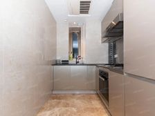 南北通三房横厅,客厅朝南带大阳台,全明户型