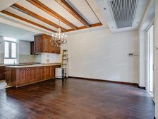 南京西路板块联排别墅地上三层有露台