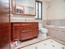 一梯一户大平层,看房随时方便,带车位,诚意出售