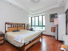 NEW-湖景大三房,动嬉天鹅浮碧水,西承紫气绕厅堂