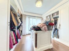 黄浦滨江地段,婚房装修,户型正气,央座五年出一套