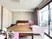 房东诚意出售精装修视野好方便看房