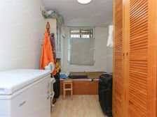 08年商品房地梯口公园旁2梯2户车位宽松通透性好