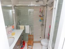 08年商品房地梯口公园旁2梯2户车位宽松通透性好