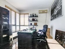 此房是复式结构南北看小区花园带2个阳光房看东方明珠