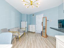 南京西路繁华商圈70年产权住宅高区视野采光好诚售