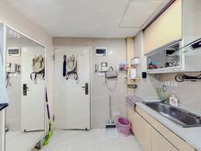 内环内精品公寓有地铁有商场诚意出售