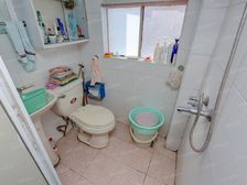 朝南一室户,中间楼层,近地铁,诚意出售