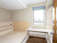 名下一套房高区楼层可看到黄浦江全屋地暖