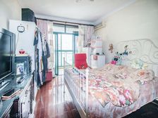 新上电梯高区,南北户型,采光好,视野好