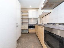 12年楼龄,人车分流双泳池,玻璃幕墙采光好