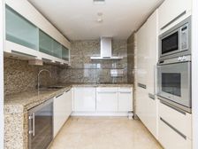 济南路8号、119平高区21楼、1房2厅、诚意卖、看房方便