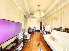 内环内11年品质小区,地暖新风皆有,3,1层高车位宽松