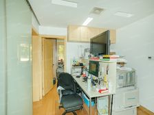 小高层一梯两户得房率高地段好