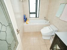 汇龙东区前排高层+满五年仅1套+飞机户型+南北通