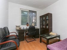 位置安静,三房全明,电梯商品房