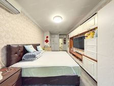 新天地板式一房,正气朝南中间层,自住精装