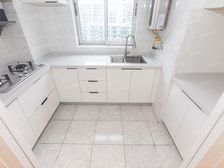 黄浦内环三房两厅精装税各付江景全明无斜角不靠马路