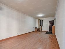 浦西静安寺板块朝南小户型出则繁华入则宁静业主诚售