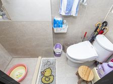 带独用露台全明两房电梯采光好精装修全小区仅一户