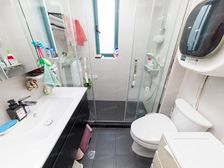 普宅满五年名下一套全明户型南北朝向