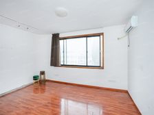 陆家浜路地铁口大3房,全明户型,单价低,改动性大
