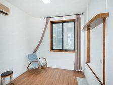 陆家浜路地铁口大3房,全明户型,单价低,改动性大