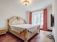 丽都三期四开间朝南,厅南北通,户型正气,有产权车位