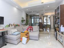 古北通透户型带有双车位,电梯高区交通便利五轨交汇