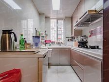 一梯两户+电梯房全明户型+视野开阔+不靠马路看老洋房