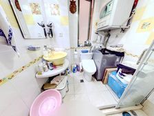 三代同堂的港湾,四开间朝南,采光没问题