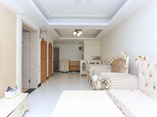 此房满五,装修保养好,中间楼层,采光好。