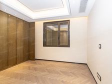 必卖房源+没住人了+总价强有竞争力+区域哄抢+车位