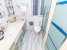 三开间朝南飞机户型+满五wei一+诚意出售两房