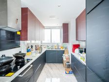 五坊园新上大面宽4房高区视野开阔可看江面。