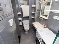 电梯房+全南精装一房+次顶楼视野开阔!