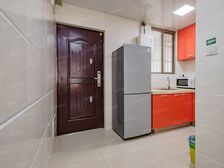 老静安+高区电梯房+南北通房型+近地铁+自住装修可拎包
