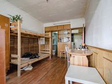 朝南一房,有钥匙,随时看房,诚意出售,满五年