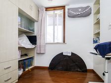 静安寺商圈,百年愚园路,中区楼层,看房随时有钥匙