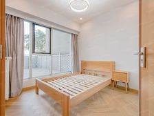 经典茂名带露台2房南京西路上的明珠+TOP小区+珍XI房子