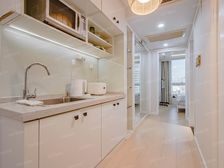 老静安南京西路,电梯房中区,景观视野佳,落地窗开阔