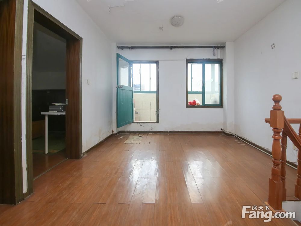 金王府小区 业主急卖诚心出售,看房方便!